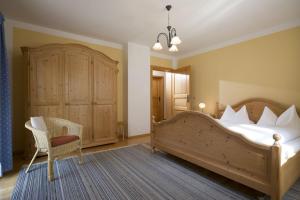 Ένα ή περισσότερα κρεβάτια σε δωμάτιο στο Christophenhof
