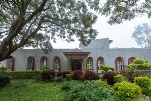 Zahrada ubytování KSTDC Hotel Mayura Pine Top Nandi Hills
