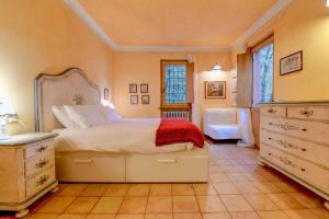 Posteľ alebo postele v izbe v ubytovaní Colleincanto Appartamento Torretta + 22 fotografií