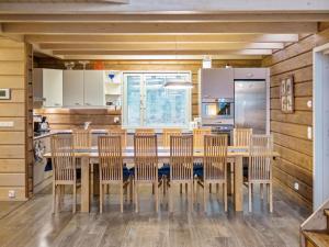 Η κουζίνα ή μικρή κουζίνα στο Holiday Home Sopukka by Interhome +45 φωτογραφίες