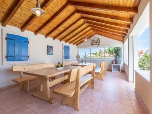 Fotografie z fotogalerie ubytování Apartment Villa 2 Pools-1 by Interhome v destinaci Sutivan
