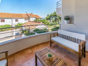 Balkón nebo terasa v ubytování Apartment Villa 2 Pools-1 by Interhome