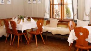 Posezení v ubytování Hotel Schlosswirt