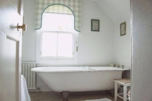 O baie la Garden Cottage, Fochabers +32 fotografii