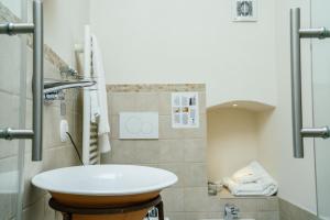 Un baño de Il Claustro - Bed and breakfast