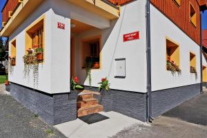 Budova, v ktorej sa apartmán nachádza
