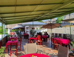 Restaurace v ubytování Hotelito Los Sueños