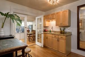 Cucina o angolo cottura di Paia Inn
