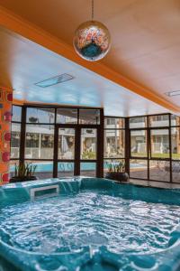 Bazén v ubytování Indian Ocean Hotel nebo v jeho okolí