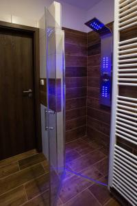 Koupelna v ubytování apartmány U Solišů + 37 fotografií