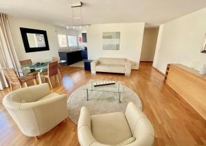 Gallery image of Modern, bright and spacious 3 bedrooms 2 bathrooms in Lausanne