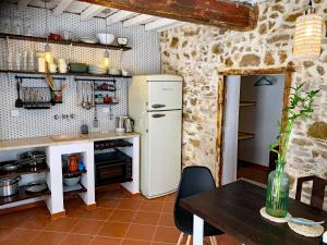 Dapur atau dapur kecil di Casa Pescador Peniche