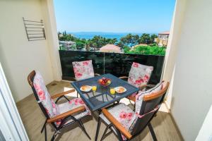Ban công/sân hiên tại Apartments Leone Lukas