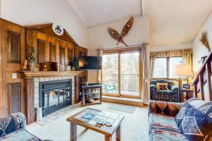 A seating area at The Lodge at Copper 403