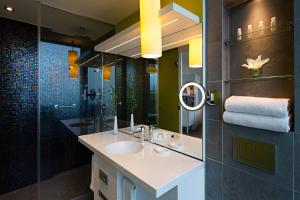 Et bad på Hotel Indigo Berlin – Ku’damm by IHG + 32 bilder