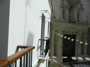 A balcony or terrace at Santa María 12 Boutique Apartamentos