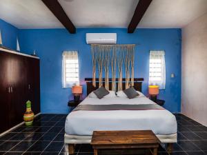 Postel nebo postele na pokoji v ubytování Casa Aluxes Hotel + 37 fotografií