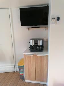 Kuchyňa alebo kuchynka v ubytovaní SweetHome