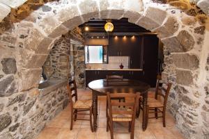 Φωτογραφία από το άλμπουμ του Plousiadi΄s Stone House στους Πάλους +44 φωτογραφίες