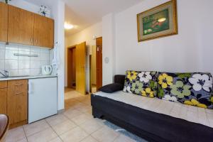 Kuchyňa alebo kuchynka v ubytovaní Apartments Marissimo