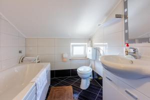 Kúpeľňa v ubytovaní Apartments Marissimo + 37 fotografií