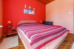 Posteľ alebo postele v izbe v ubytovaní Apartments SENKA