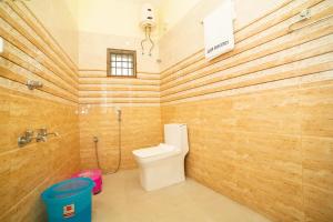 Vannituba majutusasutuses Akash Residency