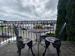 Un balcón o terraza en Banyan Place