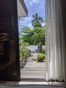 Photo de la galerie de l'établissement The Beach House, à Beau Vallon