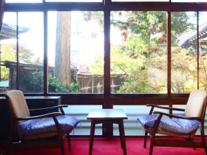 Posezení v ubytování Maruka Ryokan