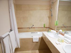Koupelna v ubytování Holiday Inn Resort le Touquet by IHG