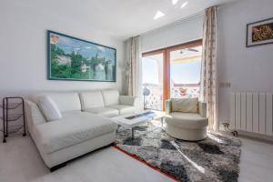 Posedenie v ubytovaní Apartment Eni Selce