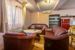 Posedenie v ubytovaní Apartment Eni Selce