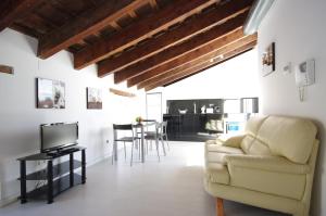 Gallery image of Mosen Sorell Apartments in Valencia