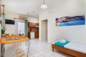 Kuchyňa alebo kuchynka v ubytovaní Mylos Apartments Anissaras