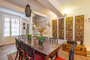 Photo de la galerie de l'établissement La Maison du Prince, à Grimaud 26 autres photos