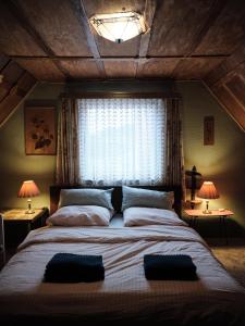 Ліжко або ліжка в номері Guesthouse with 3 apartments, just outside Berlin, near to Tesla