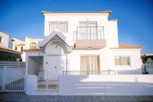 Bygningen som villaen ligger i