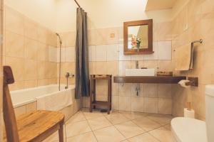 Vonios kambarys apgyvendinimo įstaigoje Casa Strela B&B Tarrafal