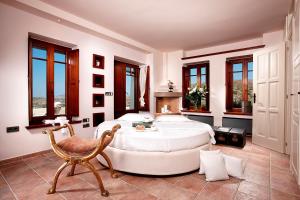 Posezení v ubytování Tower Resort Naxos Island + 44 fotografií