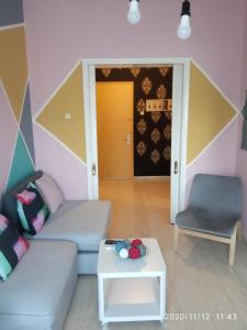 A seating area at Karditsa Home Sweet Home 68 τ.μ