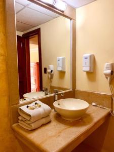 Salle de bains dans l'établissement Hotel Ruinas Resort