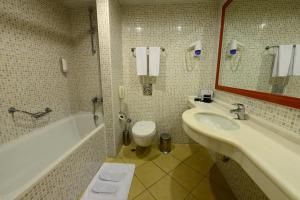 Ванная комната в Grand Yazici Club Turban Termal