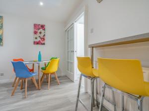 Gallery image of Pass the Keys - Bright & Airy 2BR 2Bath Apt in Perfect Location in Belfast