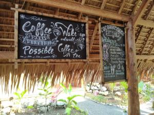 Fotografie z fotogalerie ubytování Coconut Tree Cottages v destinaci Batukaras