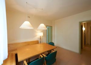 Zona de estar de Apartamentos Montserrat Abat Marcet
