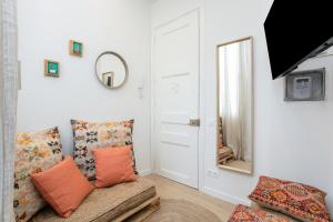 Część wypoczynkowa w obiekcie Canela Homes BARCELONA MARINA