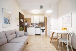 Kuchyňa alebo kuchynka v ubytovaní Contempora Apartments - Elvezia 8 - E24