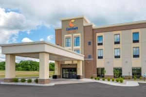a rendering of a cranberry suites hotel at Comfort Suites in Dry Ridge