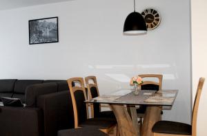 Posedenie v ubytovaní Apartament Perełka Przy Krupówkach